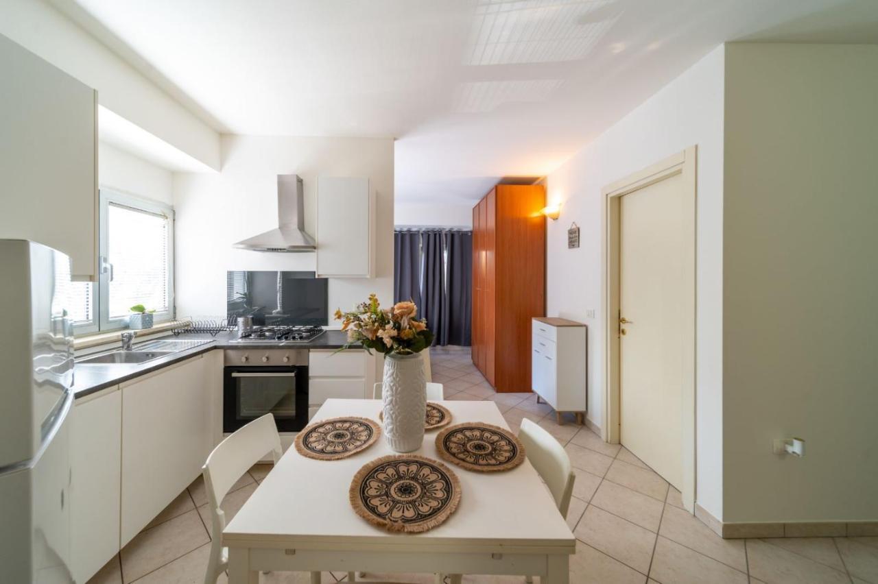 Residence Alessandra Чезенатико Екстериор снимка