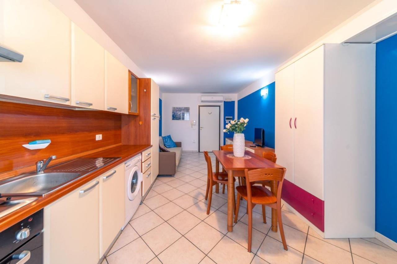 Residence Alessandra Чезенатико Екстериор снимка