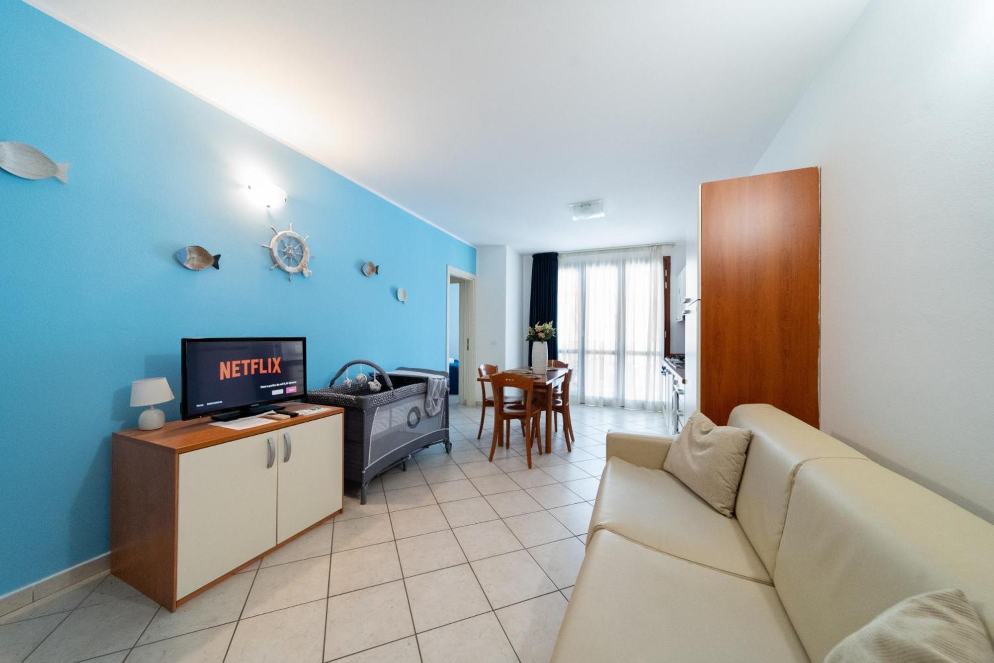 Residence Alessandra Чезенатико Екстериор снимка