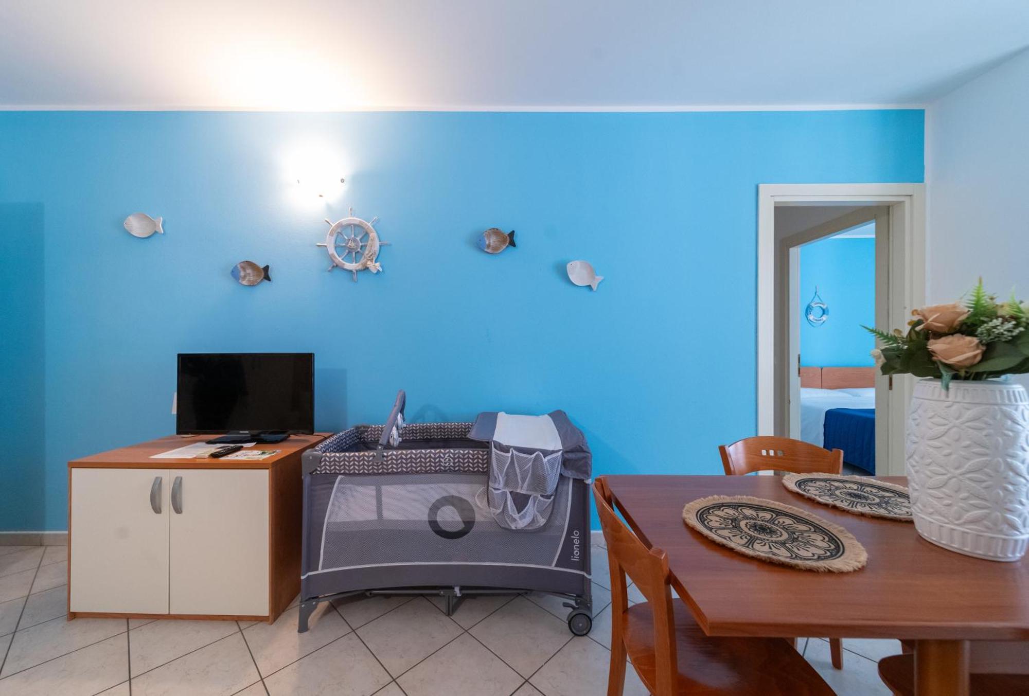 Residence Alessandra Чезенатико Екстериор снимка